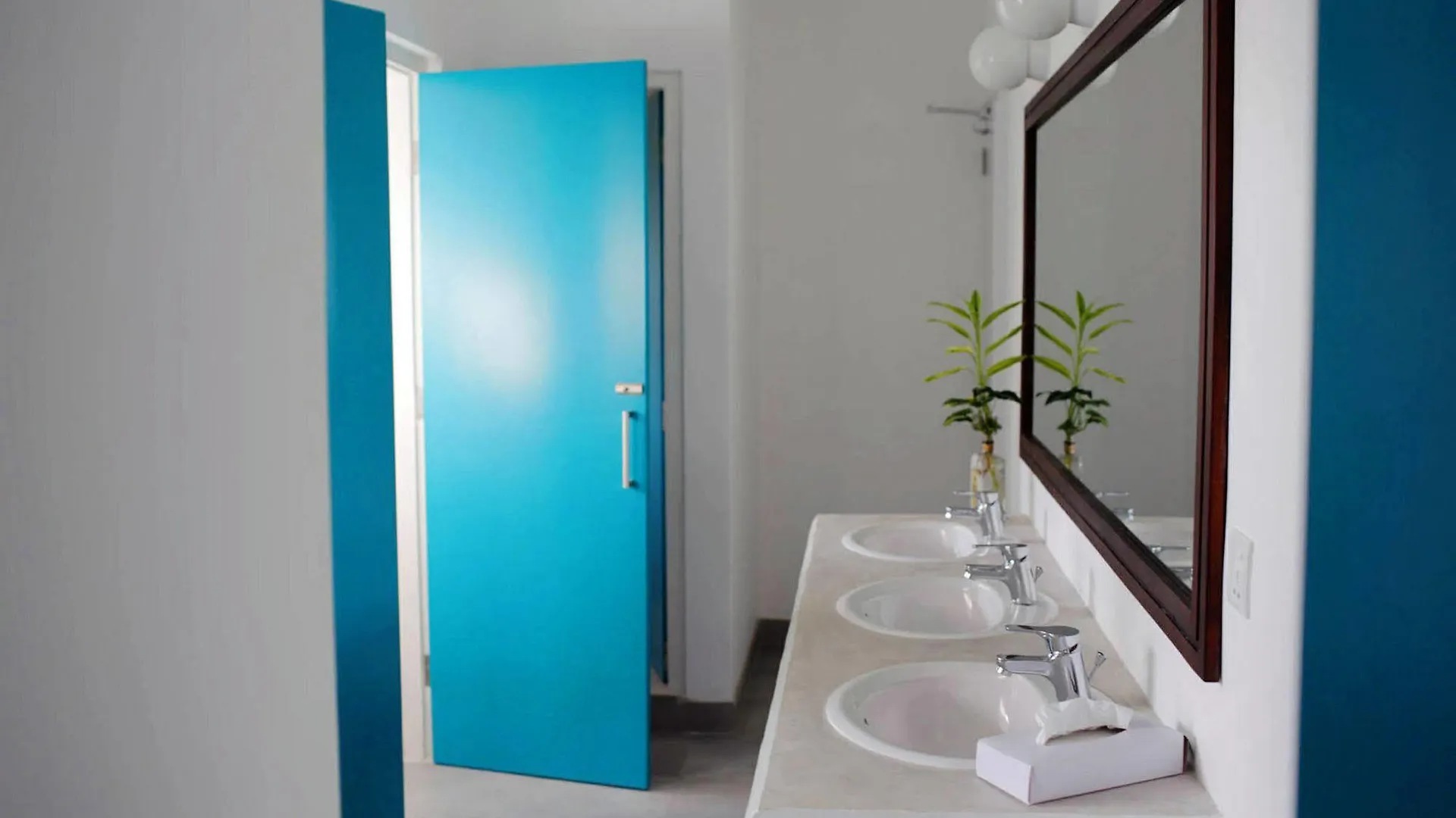 Drift Bnb Colombo Bed & Breakfast